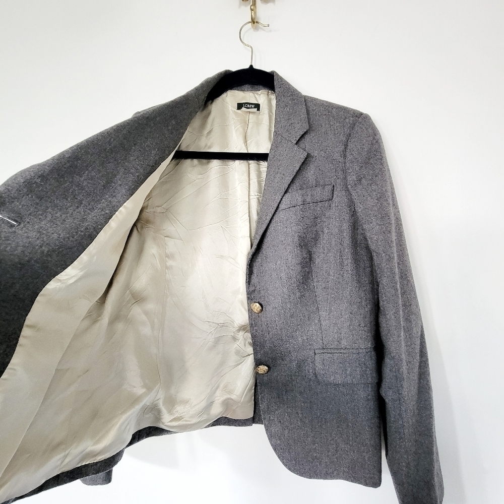 J. Crew Gray 100% Wool with Gold Buttons Size 6 - Picture 5 of 8